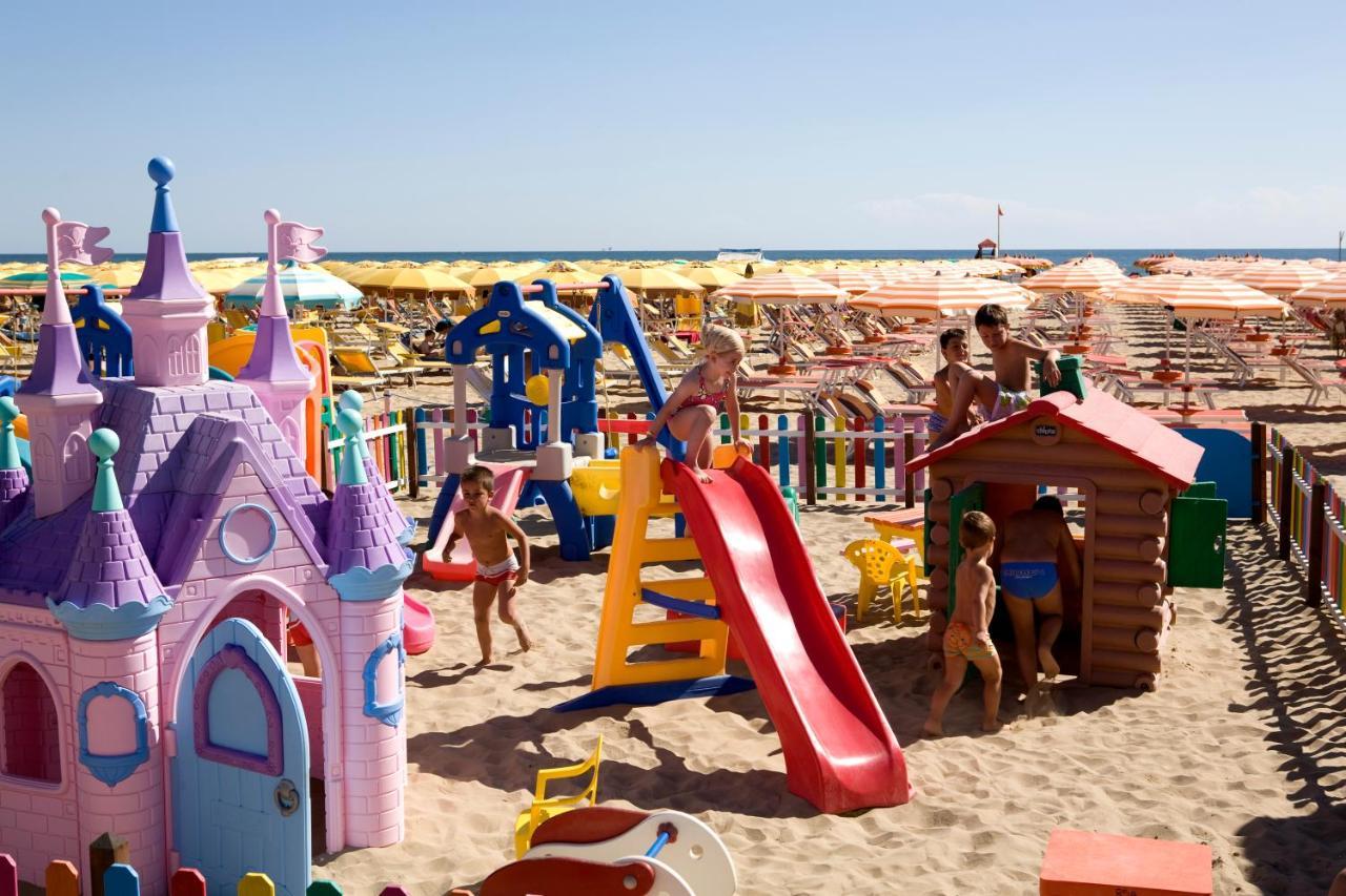 רימיני Hotel Rosati מראה חיצוני תמונה