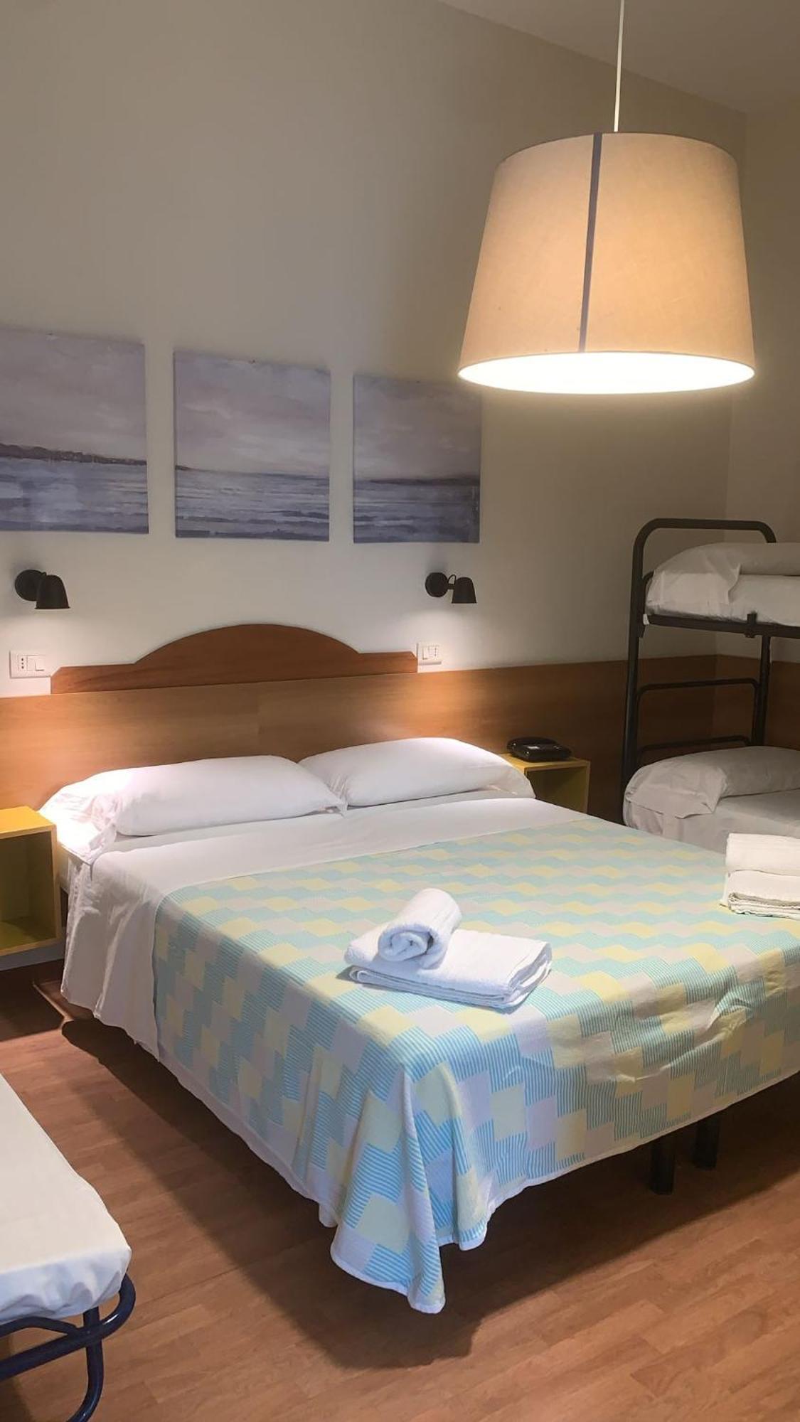 רימיני Hotel Rosati מראה חיצוני תמונה